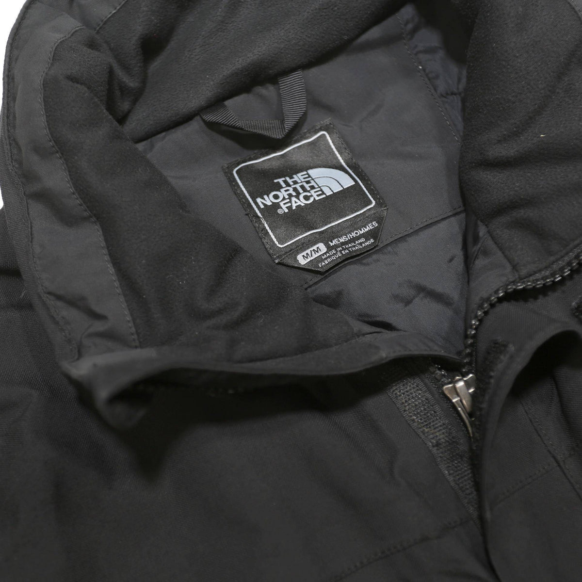THE NORTH FACE Mens Black Outdoor Jacket M Nylon Woven Plain Zip Relaxed Fit