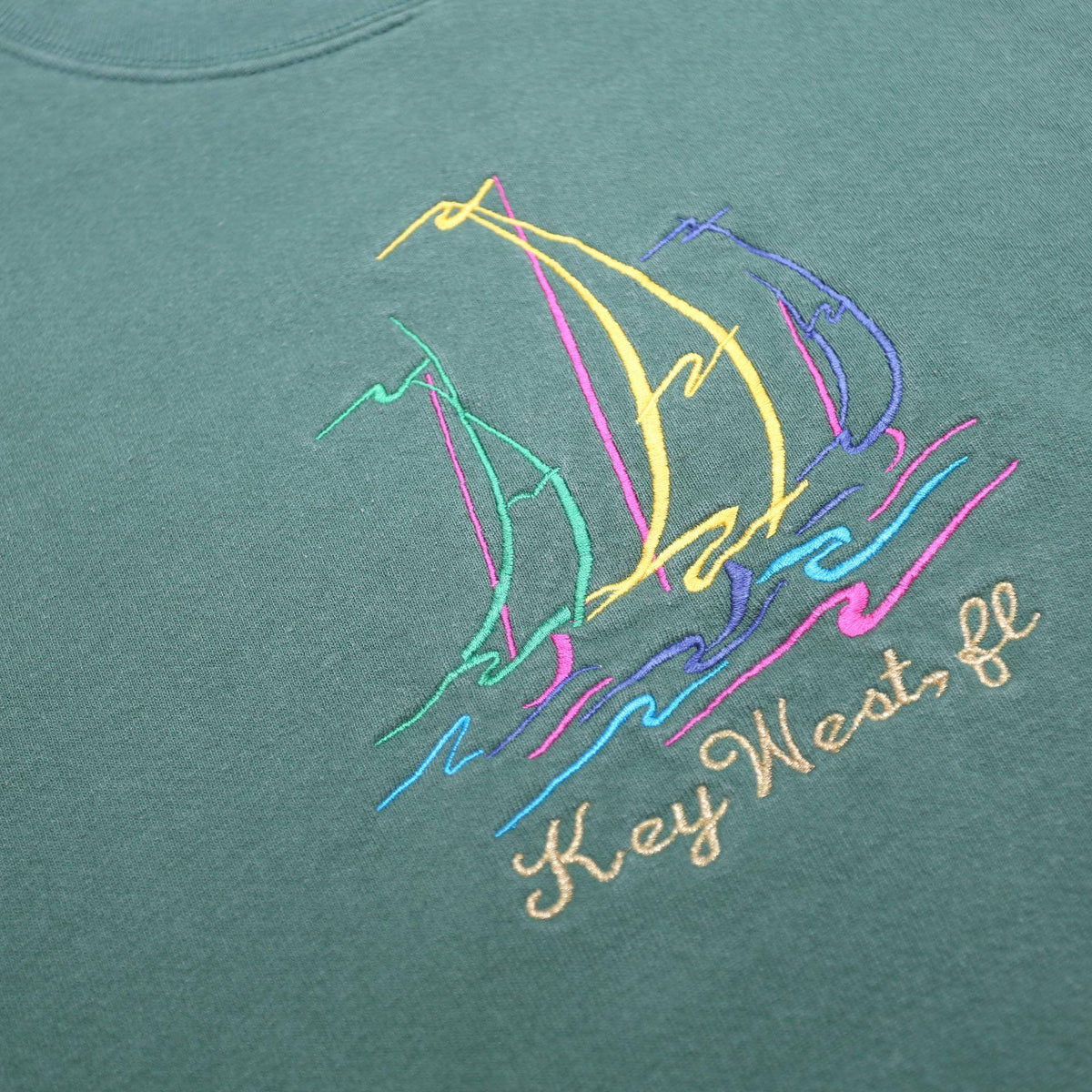 HARD ROCK CAFE Womens Green Key West Embroidered Crew Neck L Pullover Sweatshirt