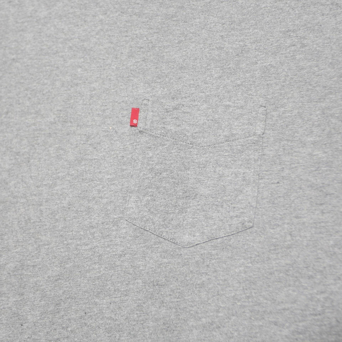 LEVI'S Mens Grey Classic T-Shirt L Short Sleeve Crew Neck Pocket Cotton Blend