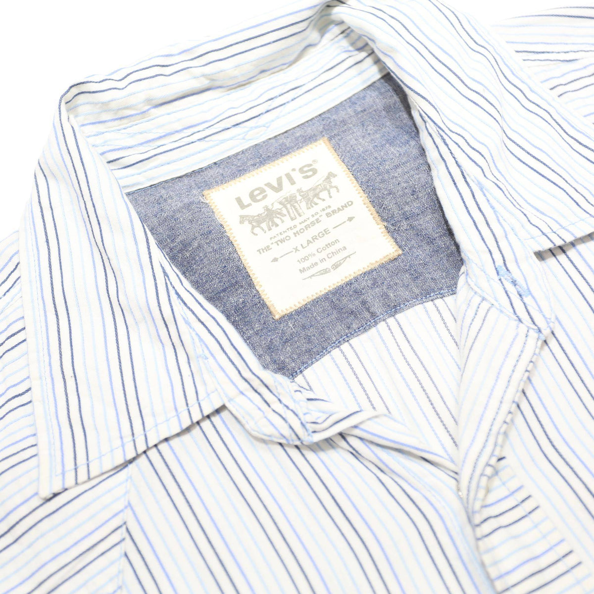 LEVI'S Mens White & Blue Striped Shirt XL Cotton Short Sleeve Casual Summer