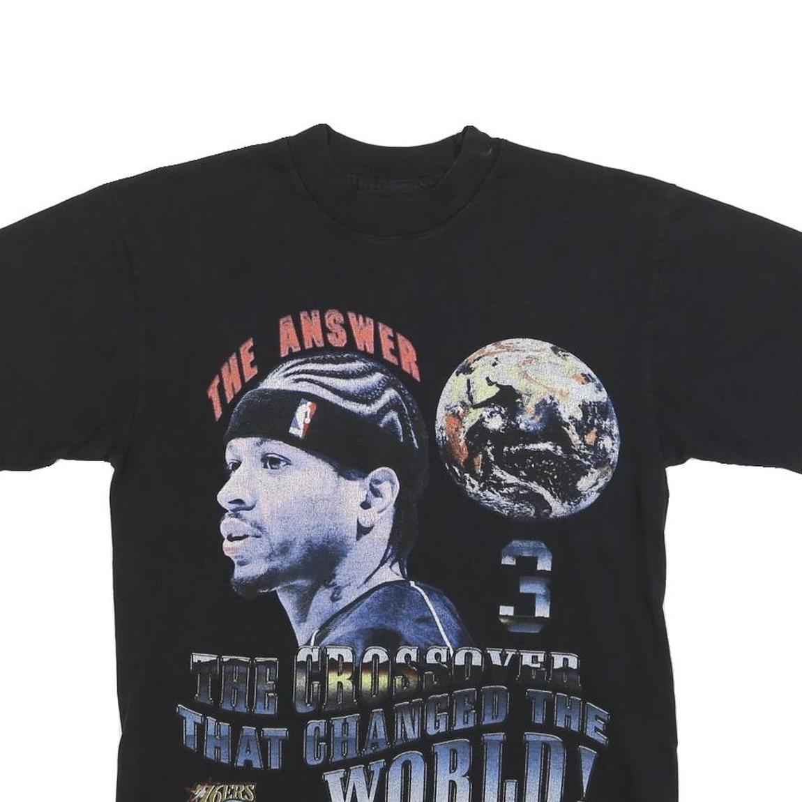 MITCHELL & NESS Mens Black The Answer Basketball Graphic T-Shirt S Crew Neck