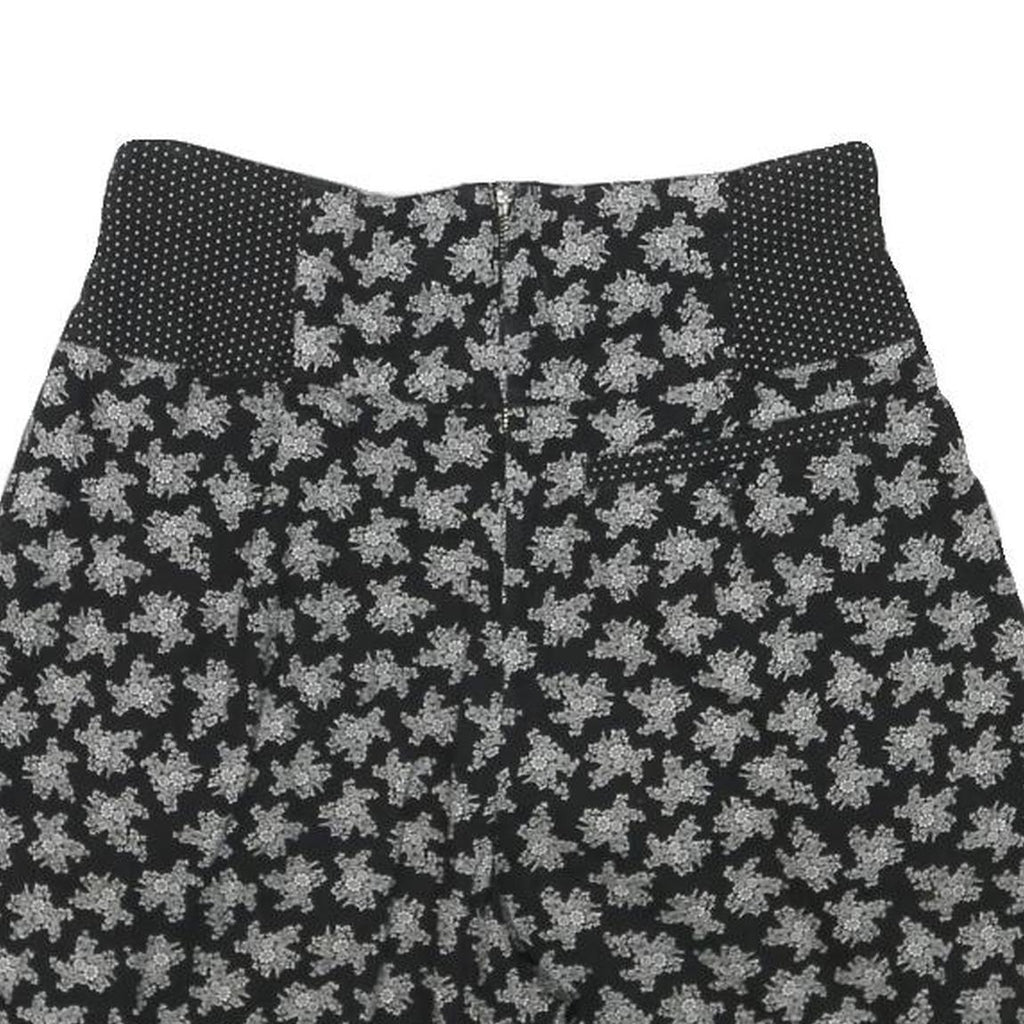 AVENUE Womens Black Floral & Polka Dot Casual Shorts S W26 Summer Patterned