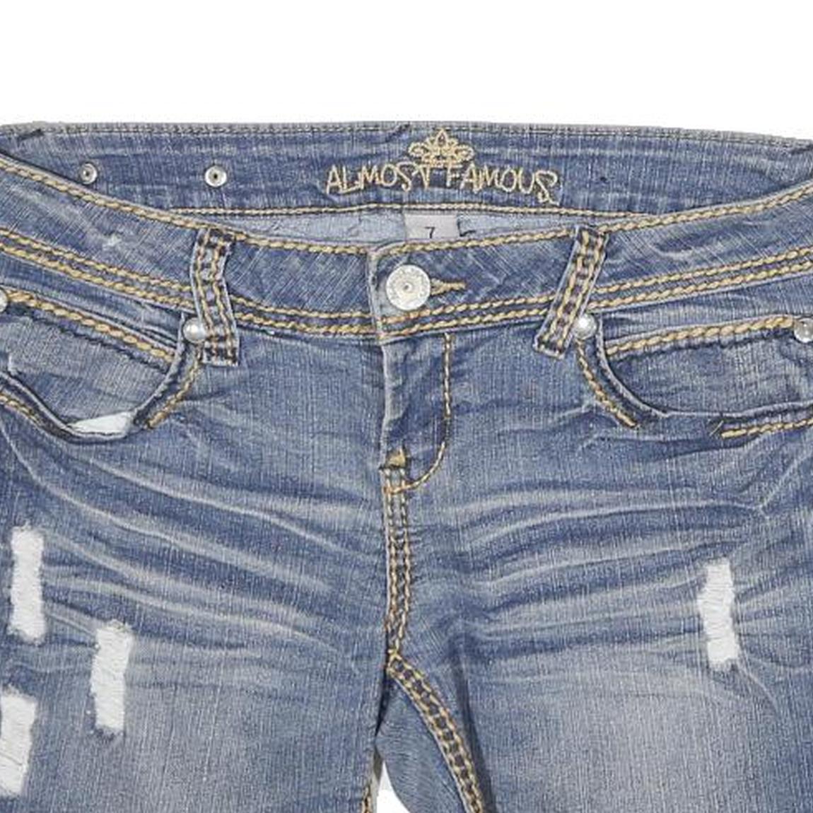 ALMOST FAMOUS Womens Denim Blue Casual Shorts Distressed L W30 Stylish