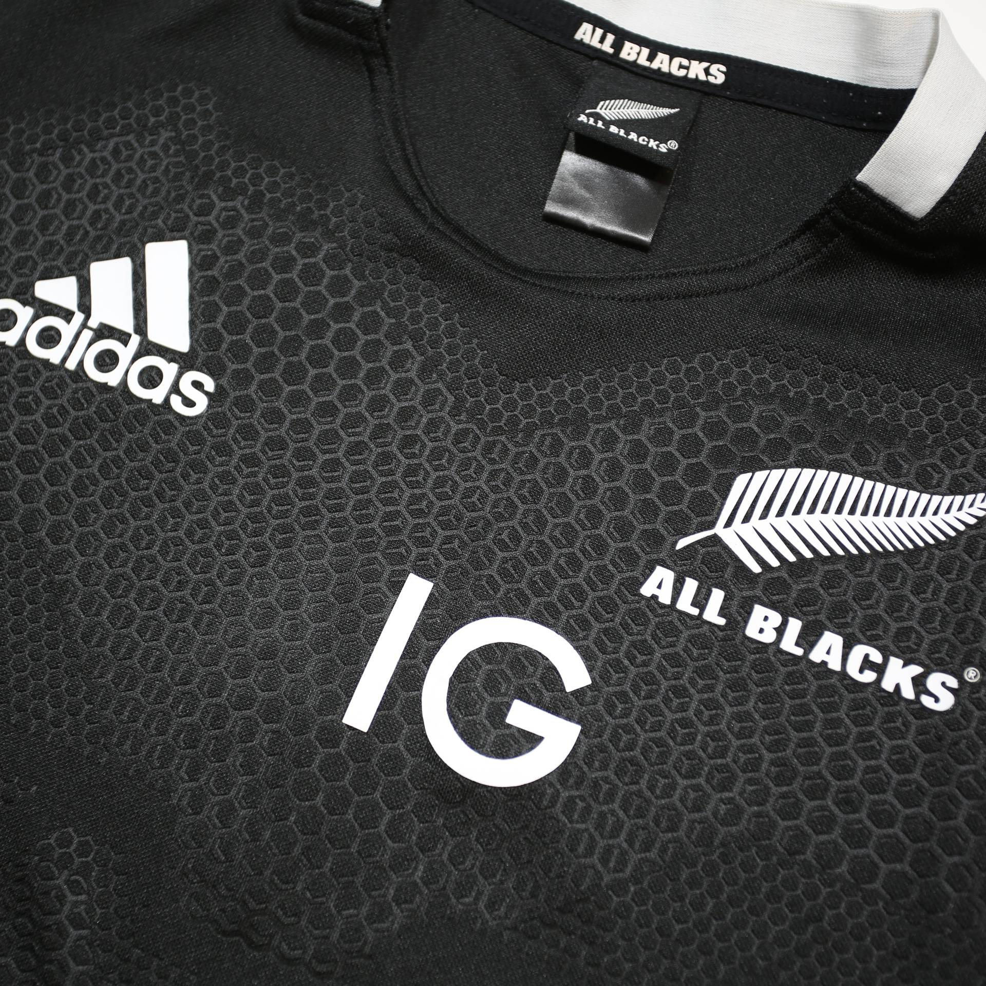 ADIDAS Mens Black All Blacks Rugby T-Shirt L Short Sleeve Crew Neck IG Logo
