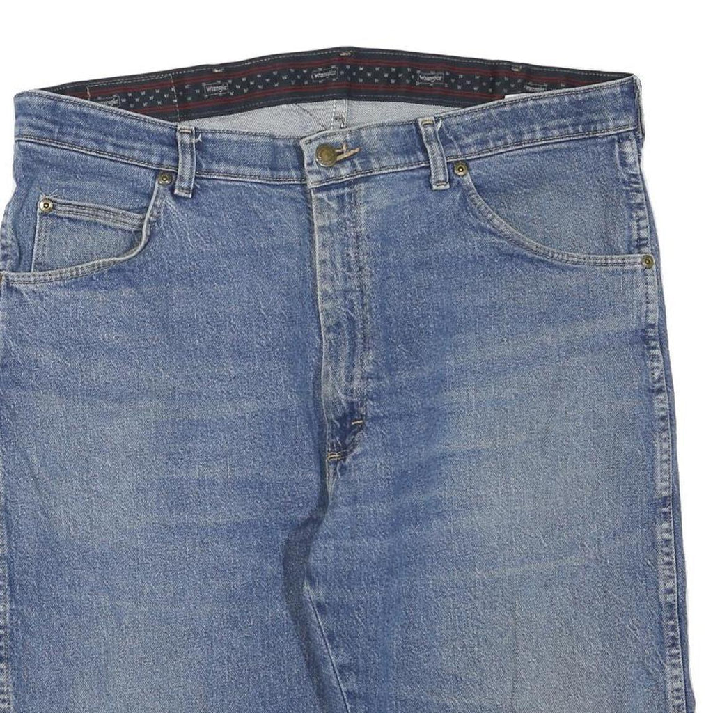 WRANGLER Mens Denim Blue Casual Shorts XL W38 Classic Cotton Blend