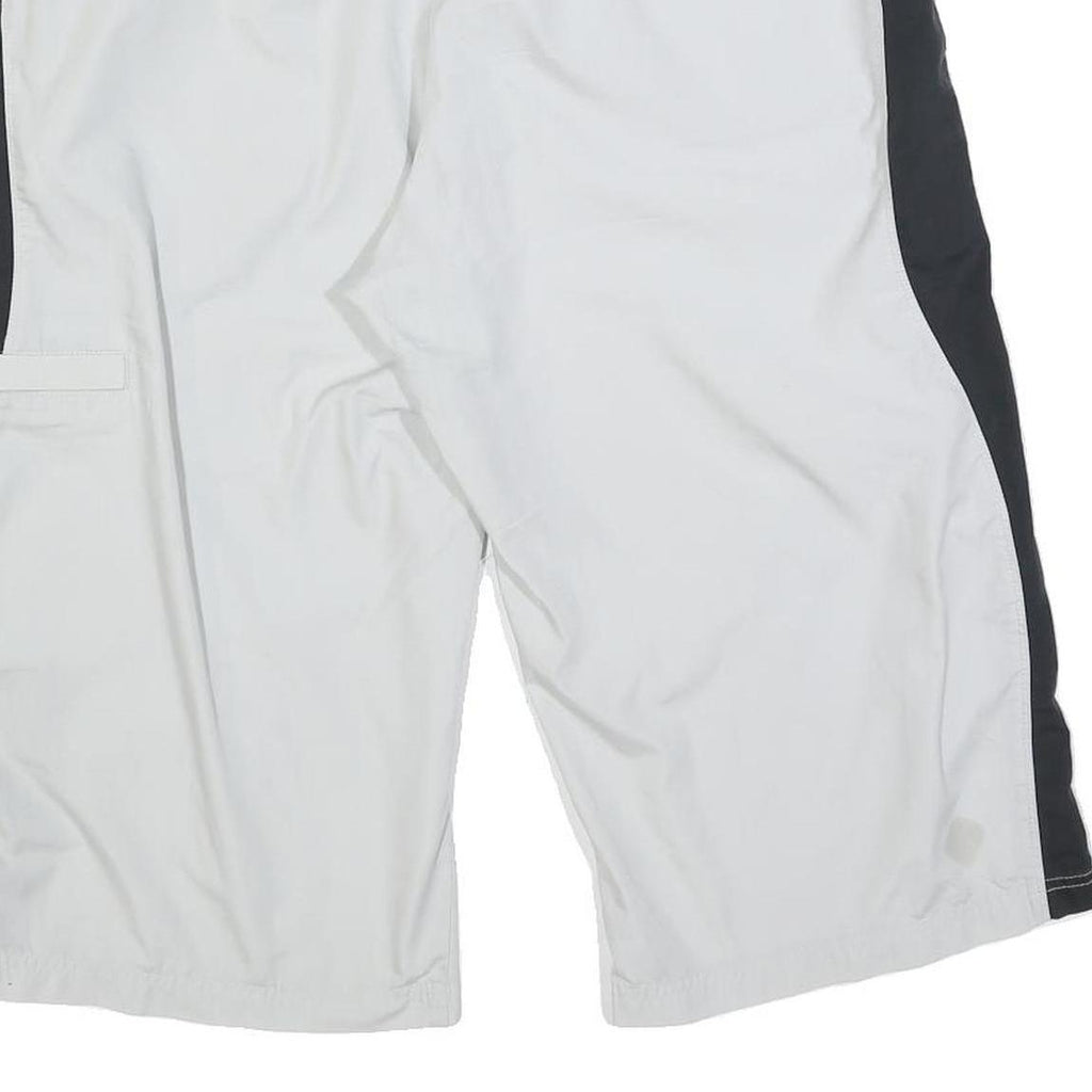 NIKE Mens White & Black Casual Shorts L W36 Relaxed Fit Polyester Blend Button