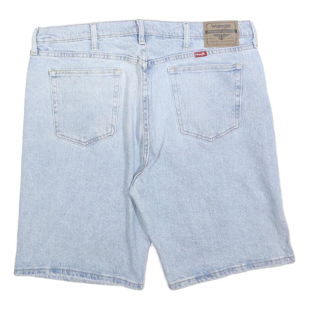WRANGLER Mens Denim Blue Casual Shorts L W36 Classic Cotton Blend