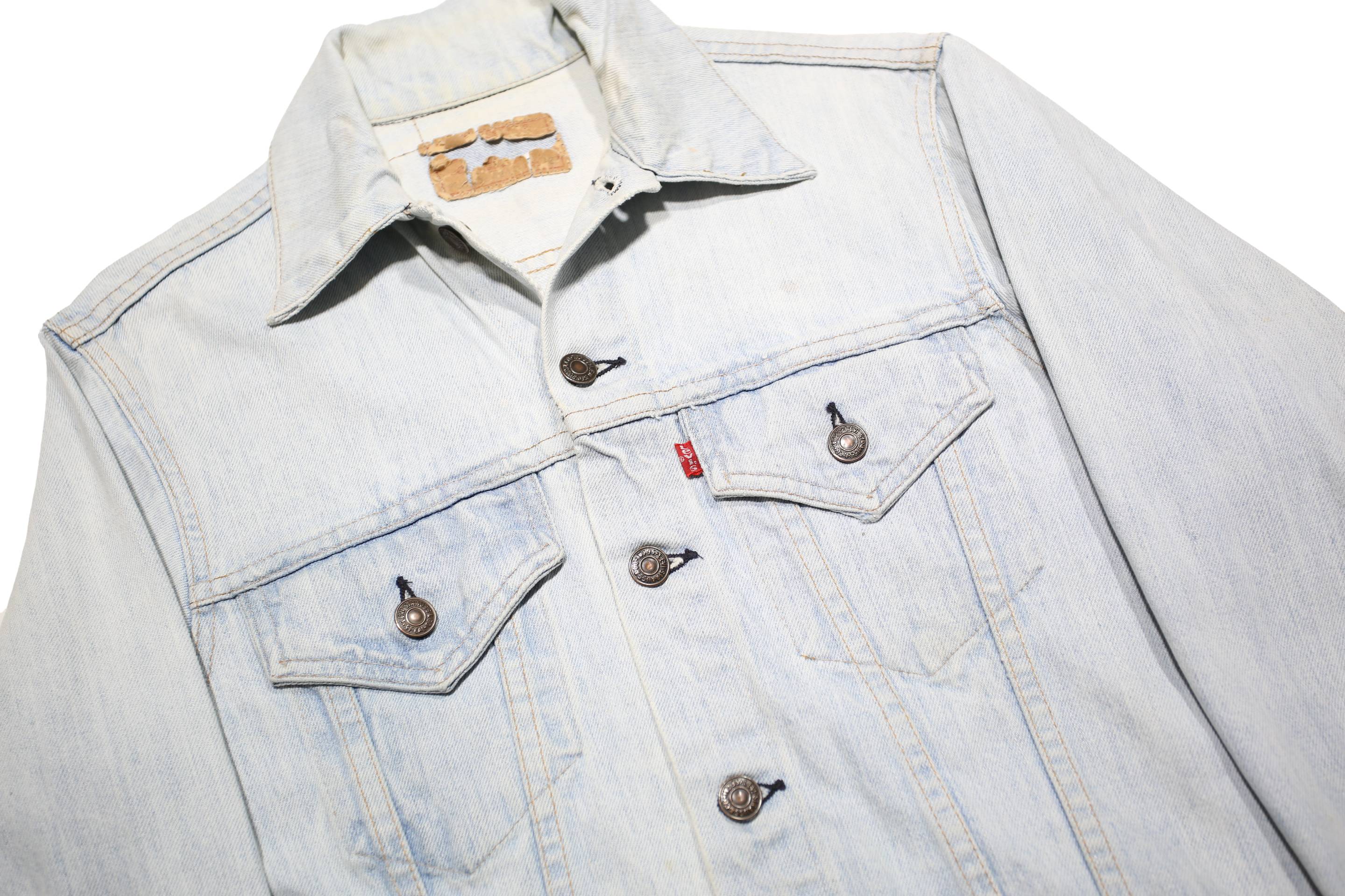LEVI'S Womens Blue Cotton Denim Jacket S Button Closure Classic Fit Casual
