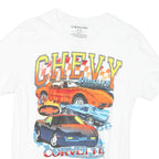 Mens White Chevy Classics Corvette Graphic T-Shirt M Short Sleeve Crew Neck
