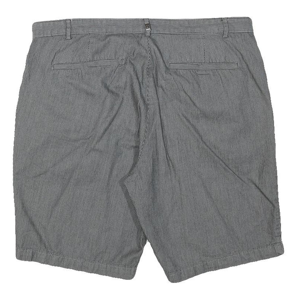 CALVIN KLEIN Mens Grey Pinstripe Casual Shorts 2XL W36 Cotton Blend