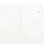 TOMMY HILFIGER Mens White Casual Shorts M W32 Cotton Blend Classic Fit