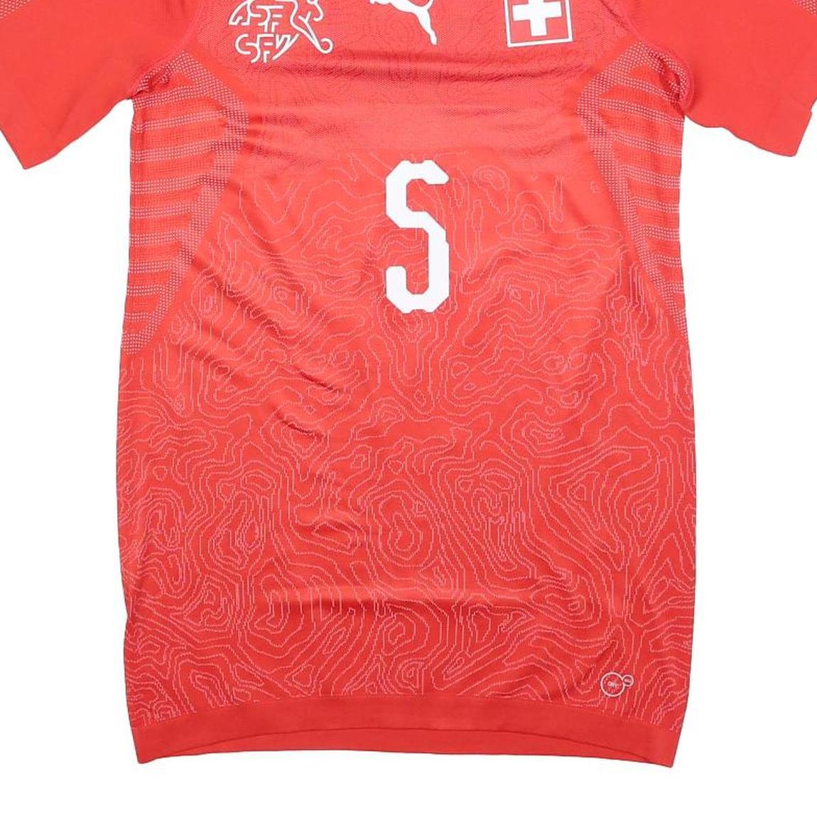 PUMA 2018-19 Suisse Womens Red T-Shirt M Short Sleeve V-Neck Rothenbühler Signed