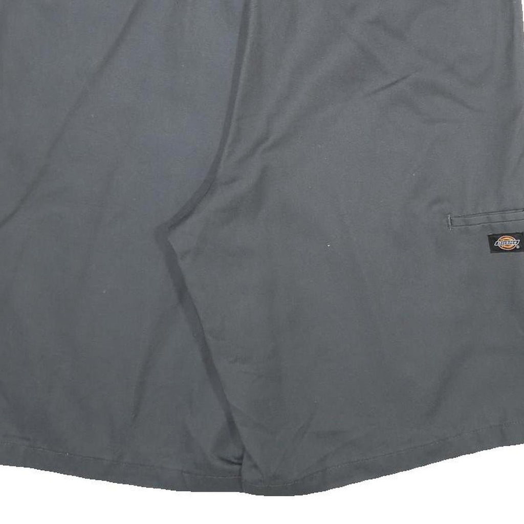 DICKIES Mens Grey Casual Shorts XL W40 Relaxed Fit Workwear Polyester Blend