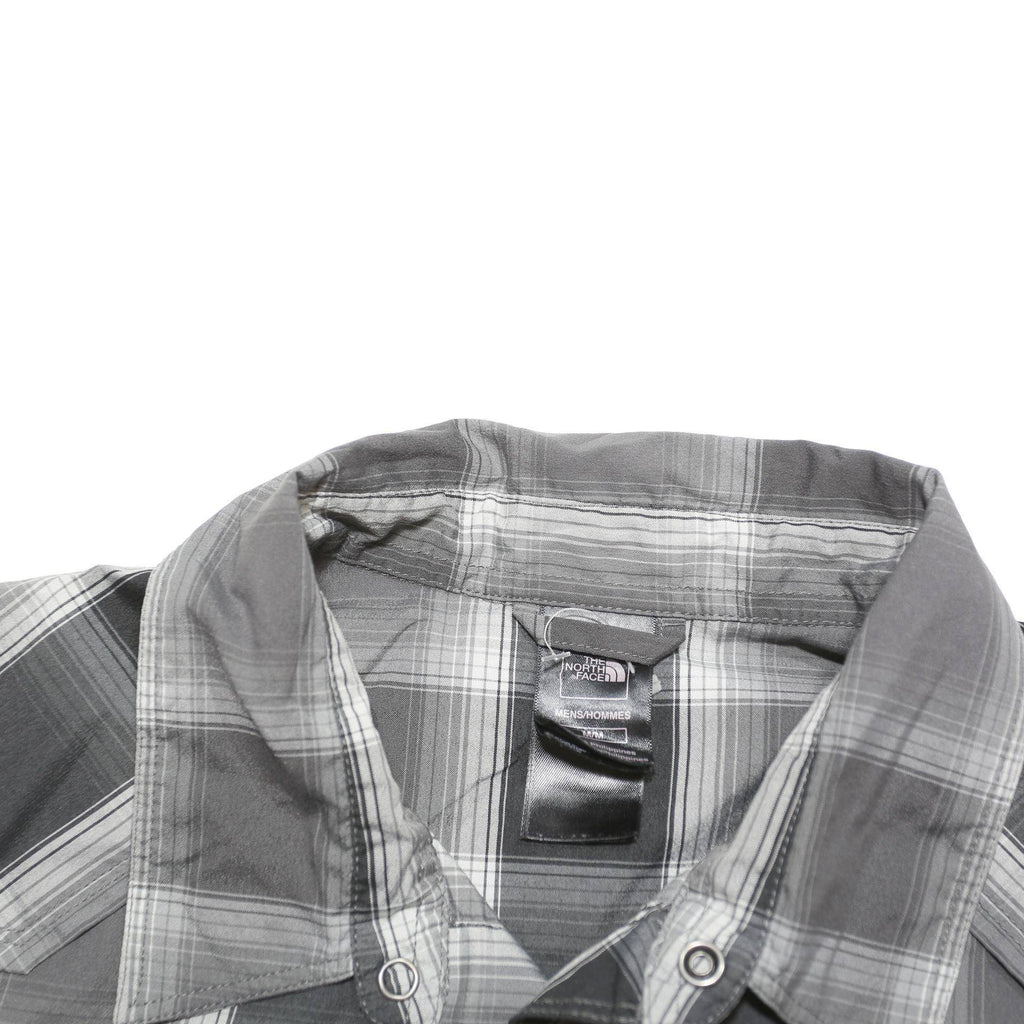 THE NORTH FACE Mens Grey Check Shirt M Short Sleeve Button Outdoor Workwear