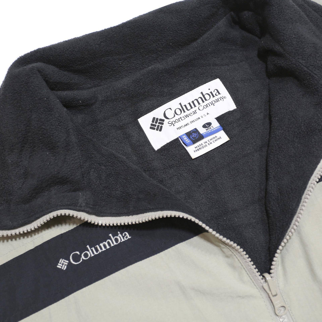 COLUMBIA Mens Beige & Black Outdoor Zip Jacket L Nylon Plain Casual Sportswear