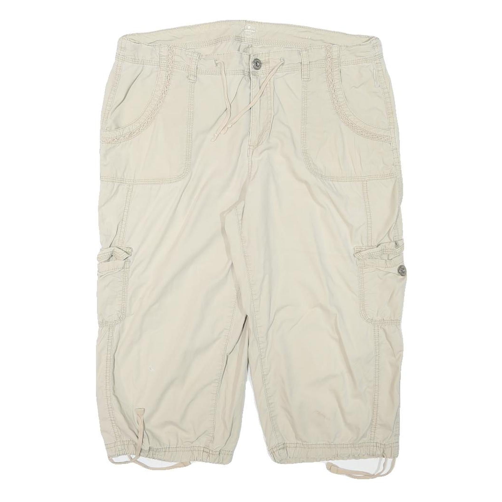 ST JOHNS BAY Womens Shorts Beige Casual XL W34 Cotton Blend Cargo Style