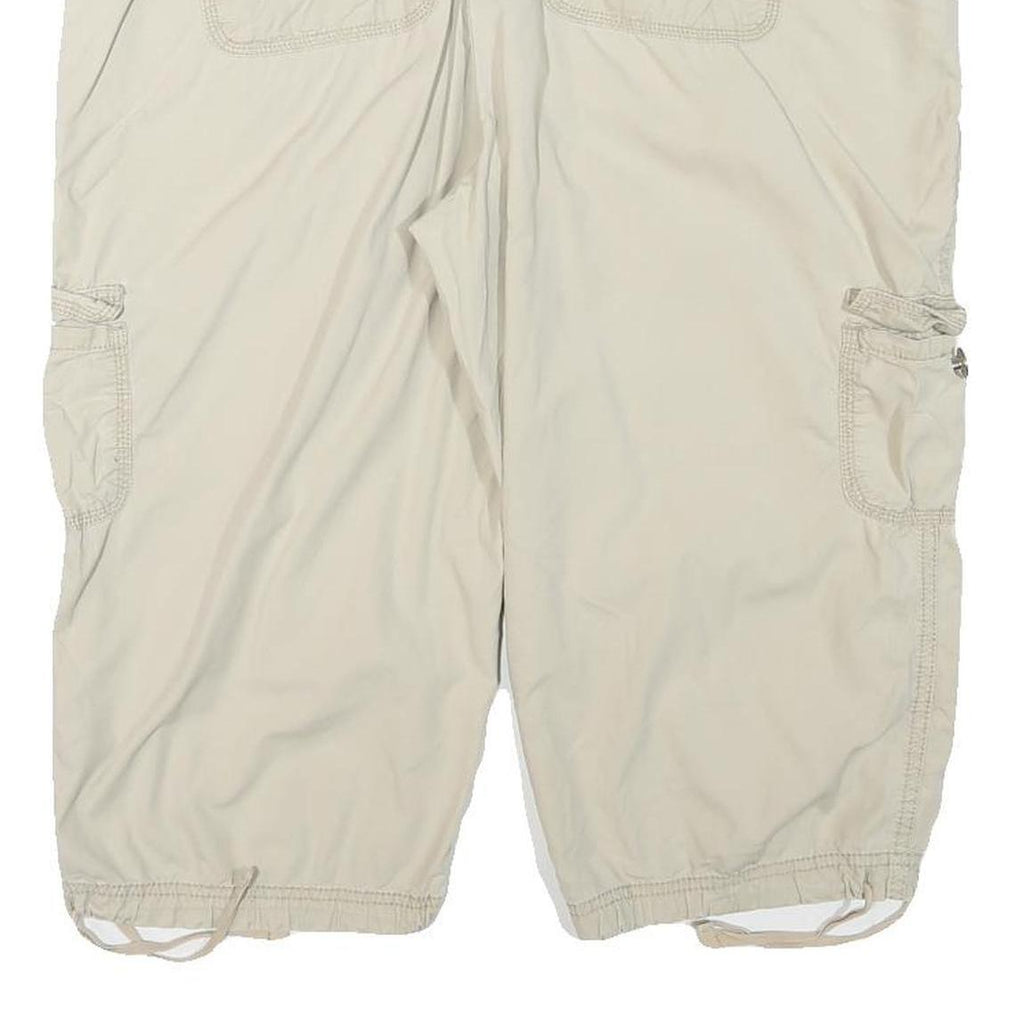 ST JOHNS BAY Womens Shorts Beige Casual XL W34 Cotton Blend Cargo Style