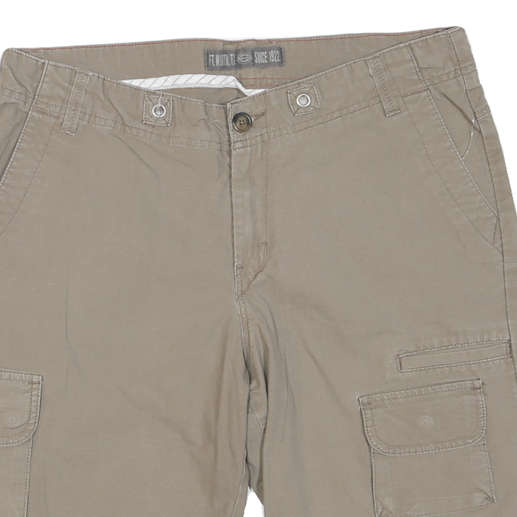 DICKIES Mens Shorts Beige Cargo Cotton Blend L W36 Workwear Comfort Style