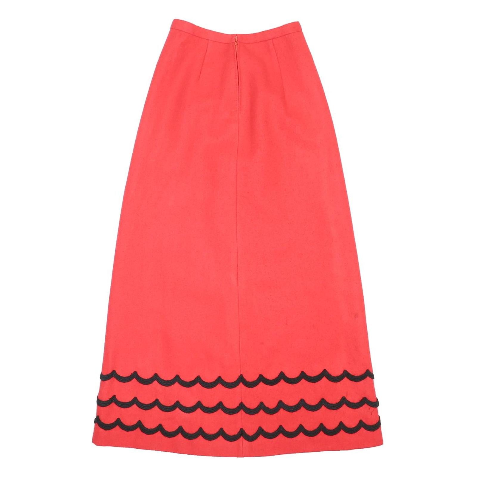 Womens Red Wool A-Line Long Skirt Black Trim Detail Size S Elegant Classic