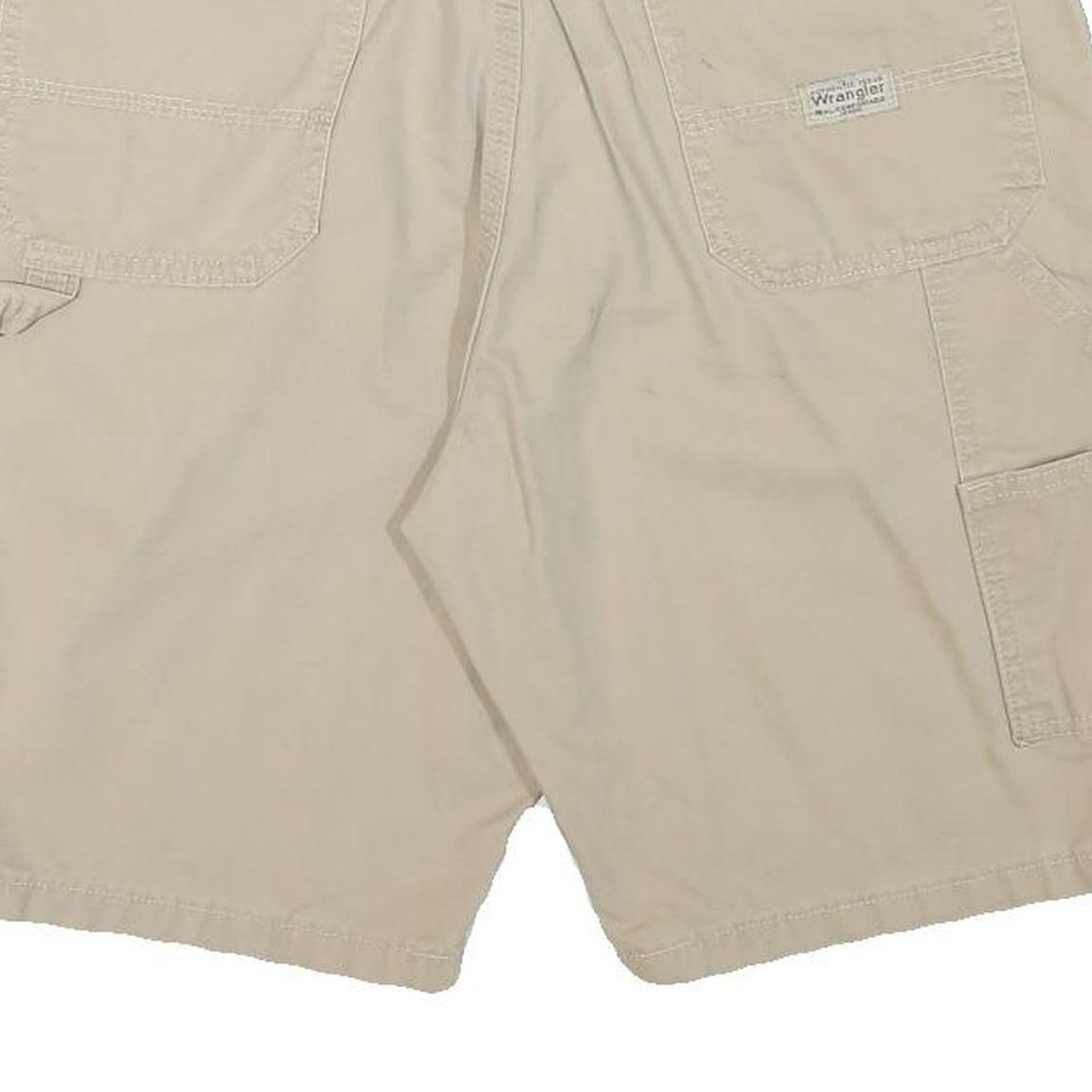 WRANGLER Mens Shorts Beige Casual XL W34 Cotton Blend Workwear Relaxed Fit