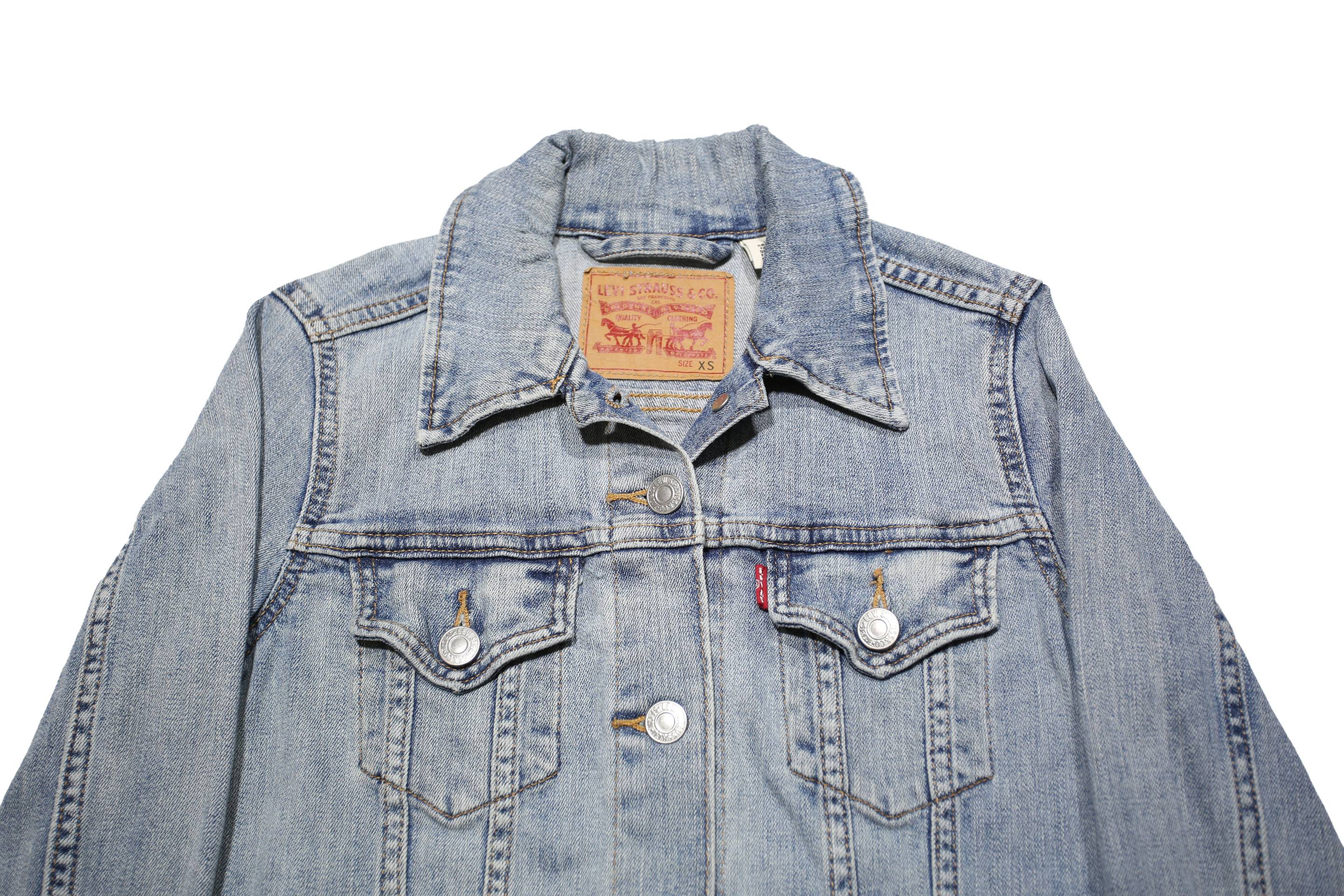 LEVI'S Womens Blue Denim Jacket XS Cotton Blend Classic Button Closure Stylish