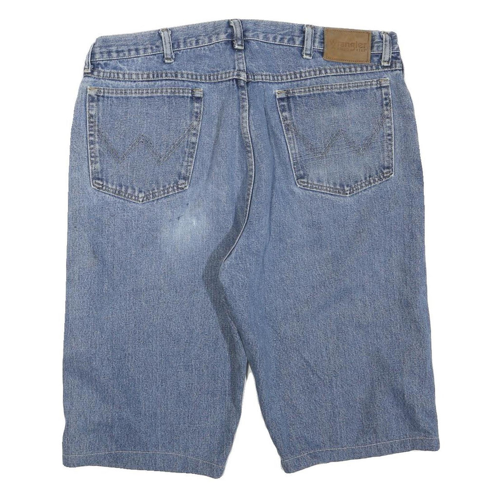 WRANGLER Mens Denim Blue Casual Shorts M W36 Classic Cotton Blend Relaxed Fit