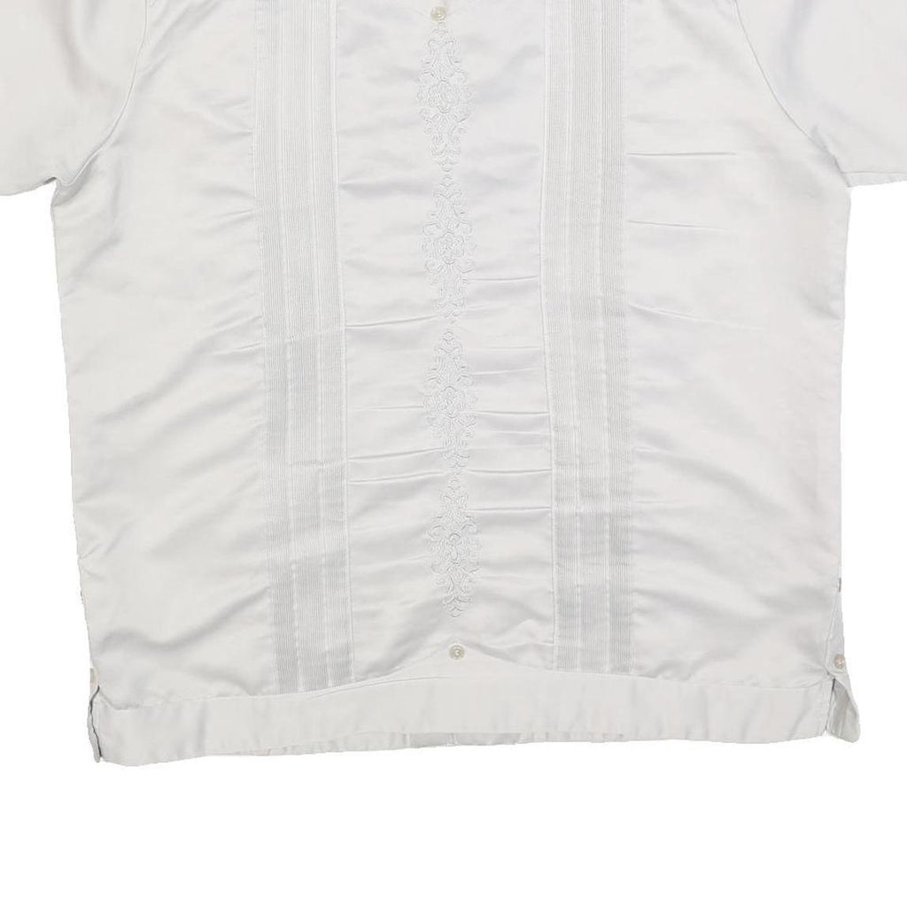 COPACABANA Mens White Polyester Short Sleeve Shirt XL Button Front Embroidered