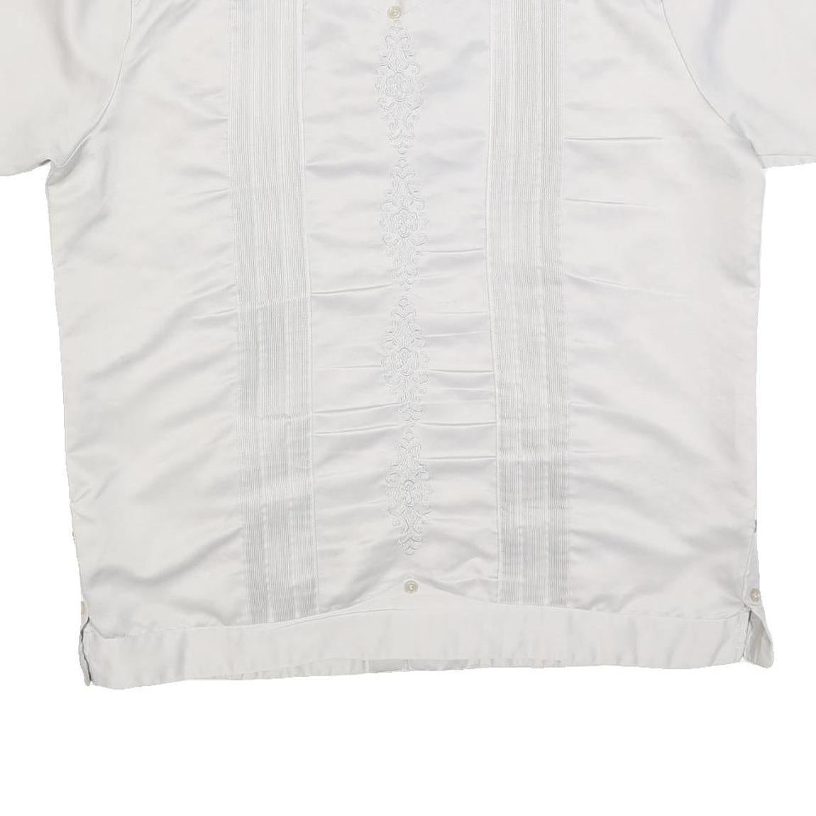 COPACABANA Mens White Polyester Short Sleeve Shirt XL Button Front Embroidered