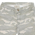 RED SOUL Mens Shorts Grey & Cream Camouflage Casual M W32 Cotton Blend