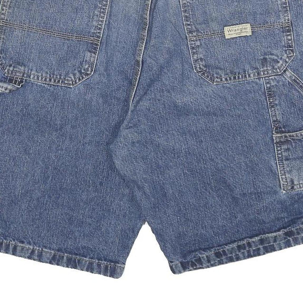 WRANGLER Mens Denim Blue Cargo Shorts XL W32 Workwear Cotton Blend