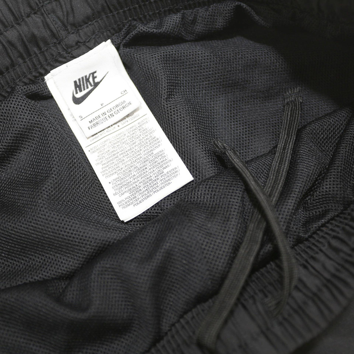 NIKE World Tour Mens Joggers Black Slim Tapered S W26 L29 Sportswear Bottoms