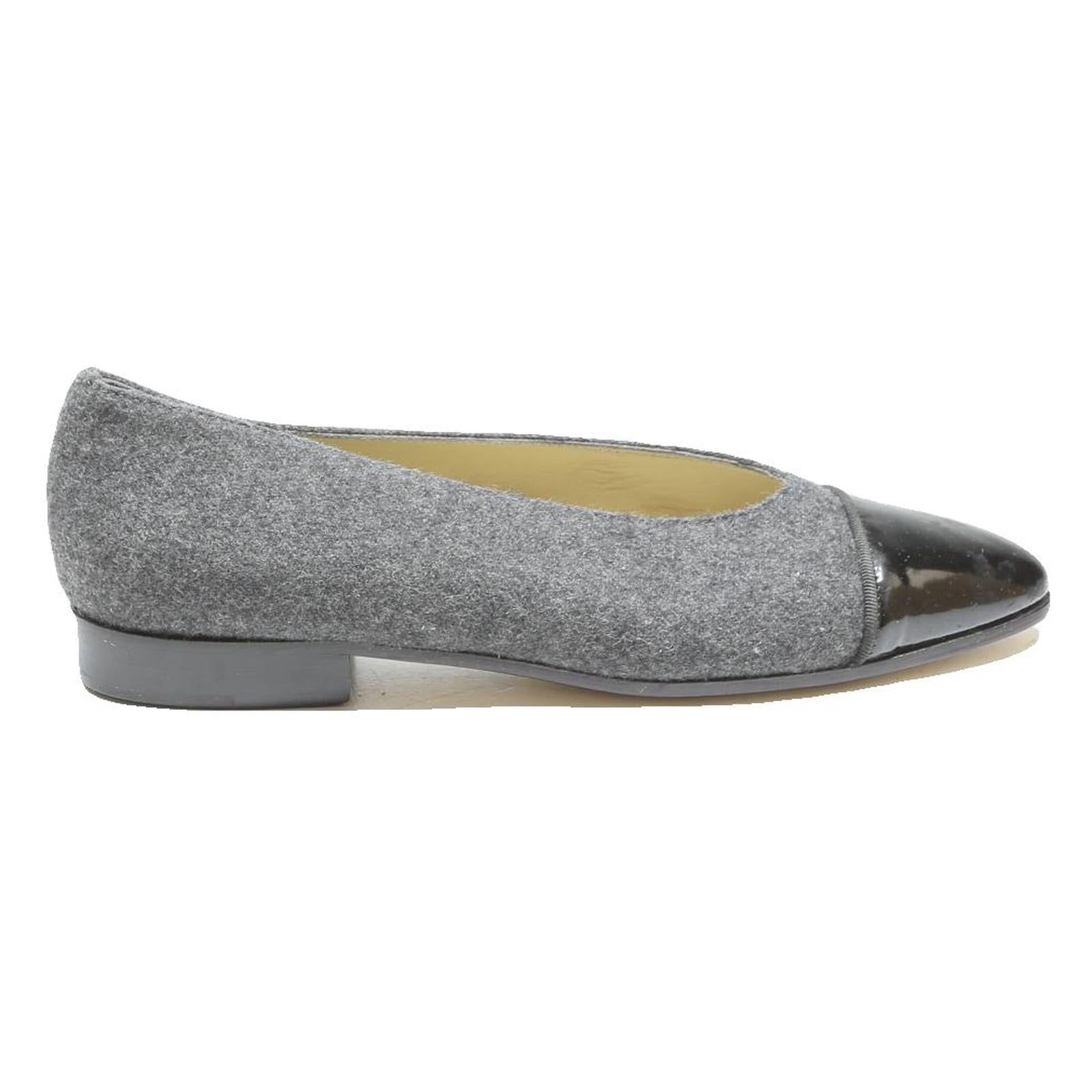 BALLY Womens Grey & Black Ballet Shoes Synthetic UK 5.5 Elegant Comfort Footwear