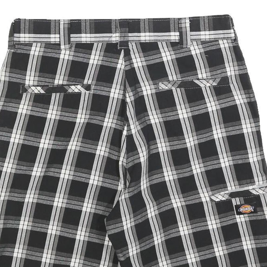 DICKIES Mens Shorts Black & Grey Check Casual M W32 Cotton Blend Smart