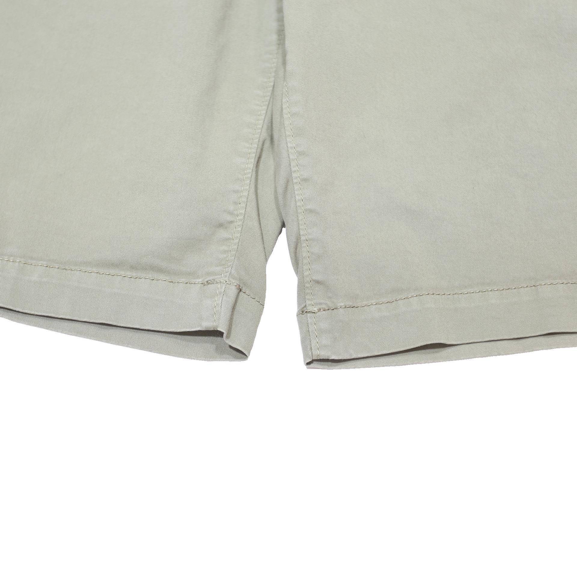 ARMANI EXCHANGE Womens Shorts Beige Casual Plain M W32 Summer Lightweight