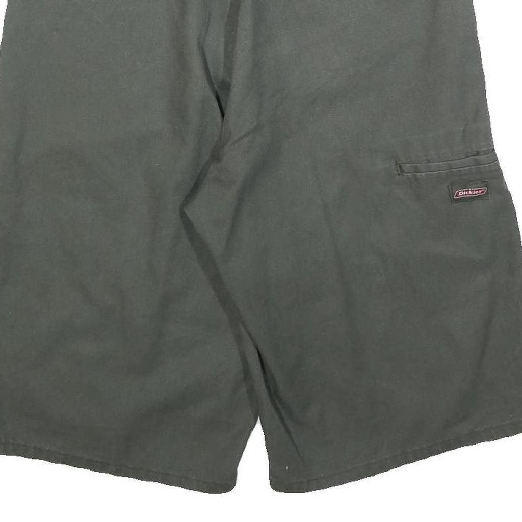 DICKIES Mens Shorts Grey Casual M W30 Cotton Blend Classic Fit Workwear