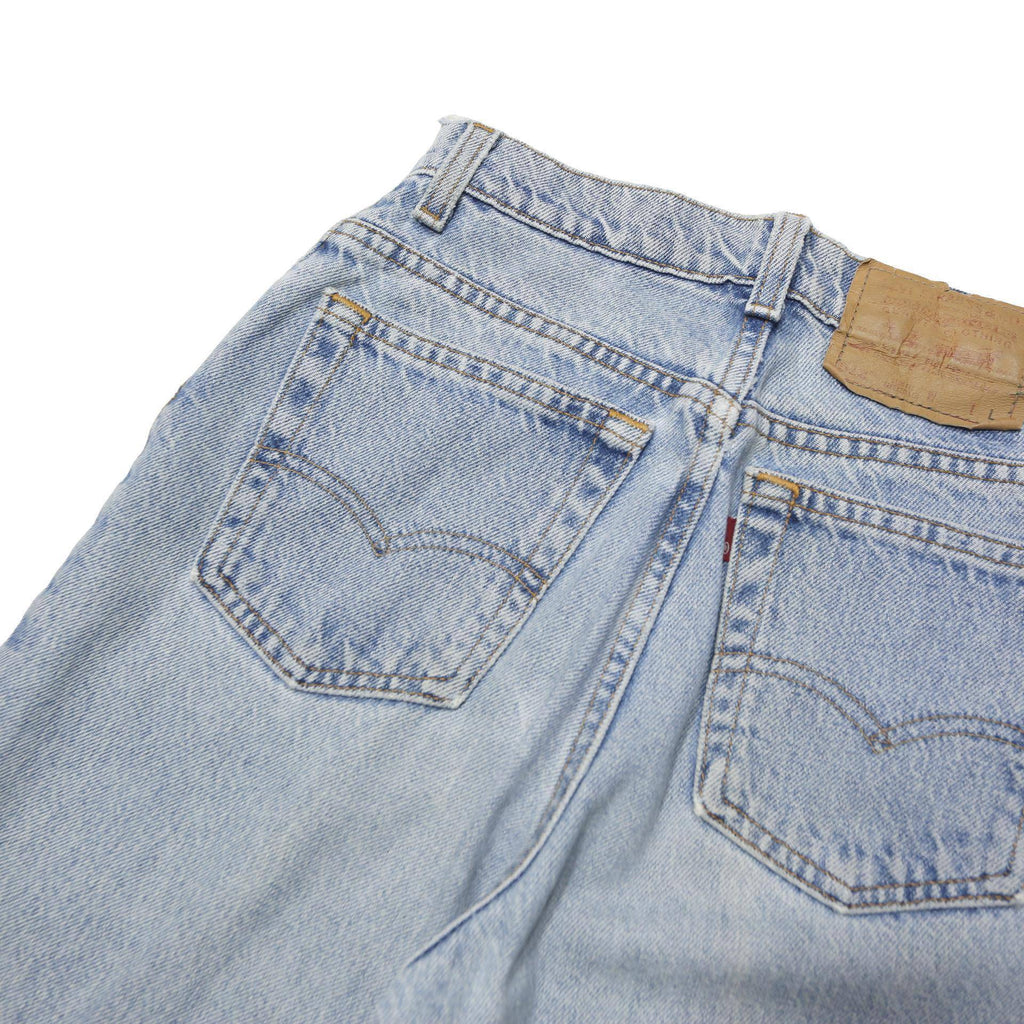 LEVI'S Womens Jeans Blue Slim Tapered Denim Light W26 L32 Cotton Blend Zip
