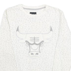 NBA Womens White Sweatshirt Chicago Bulls Crew Neck M Cotton Blend Pullover