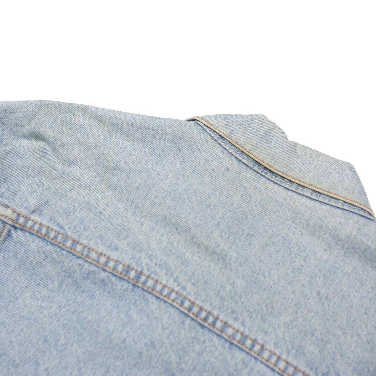 LEVI'S Mens Blue Denim Jacket L Cotton Classic Button Closure Casual Outerwear