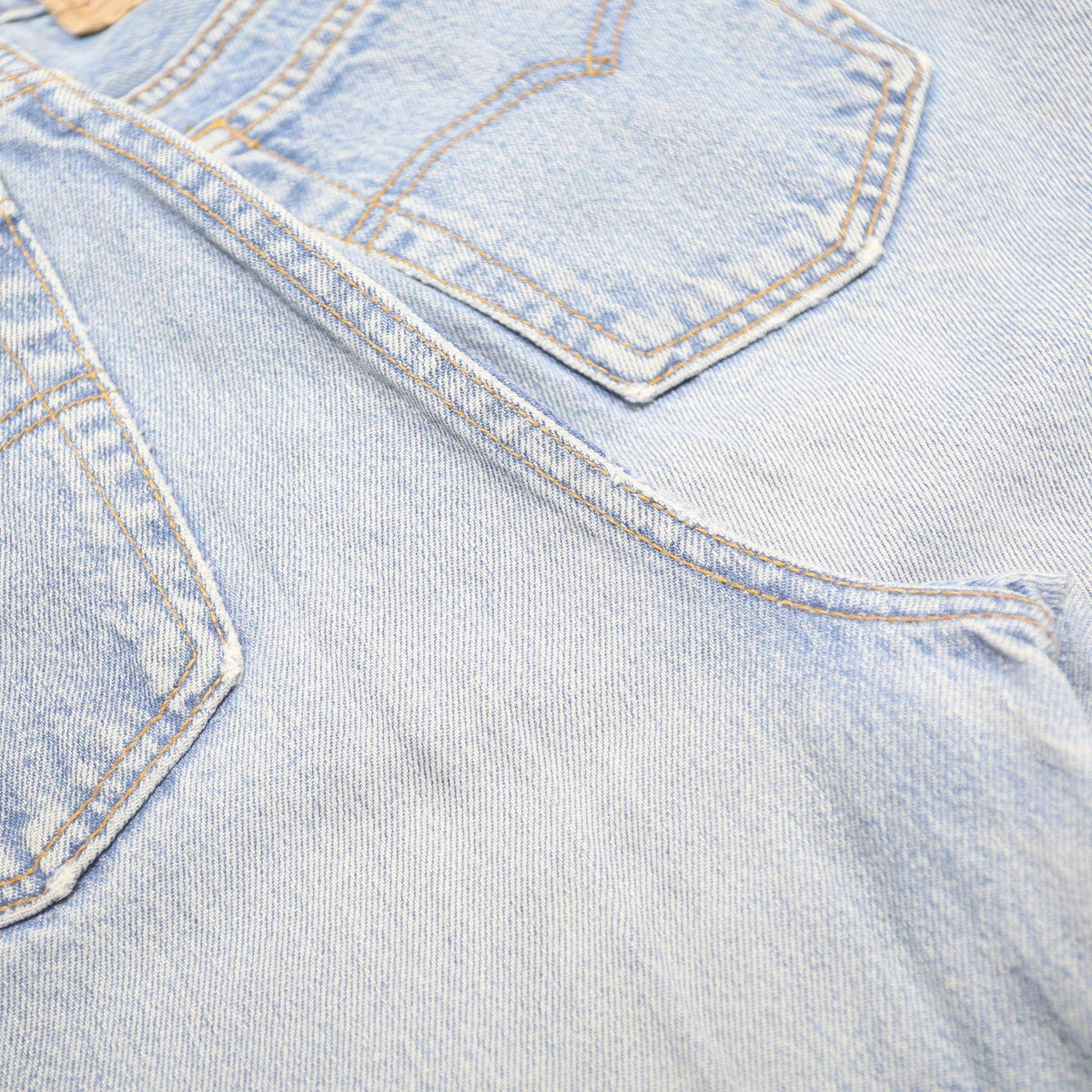 LEVI'S Womens Regular Fit Light Blue Denim Jeans W24 L25 Classic Button Closure