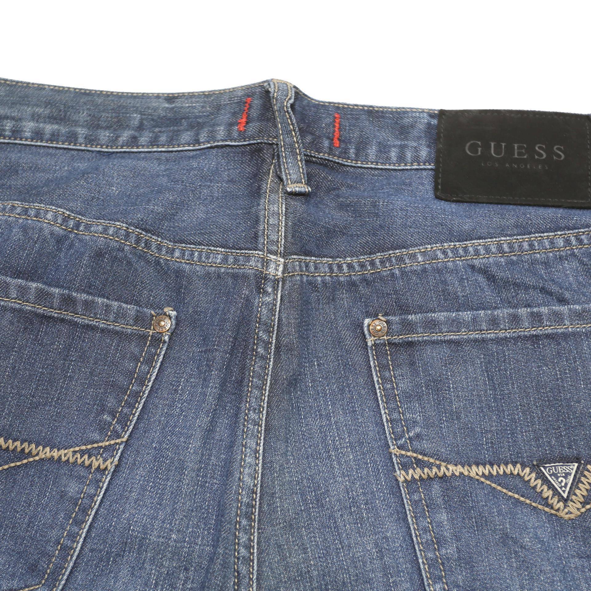 GUESS Mens Regular Blue Denim Jeans Button W32 L30 Classic Straight Cotton Blend