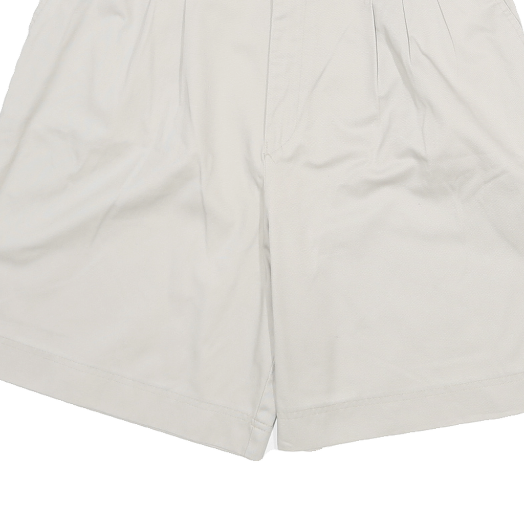 SEASON SPORT Womens Shorts White Casual Plain UK 12 W28 Relaxed Fit Cotton