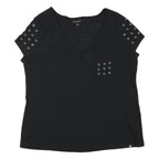 ROCK & REPUBLIC Womens Black V-Neck T-Shirt XL Short Sleeve Eyelet Detail