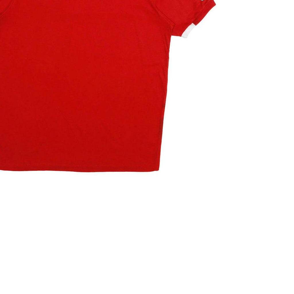 UMBRO Mens Red Football Shirt ESS Badge L Short Sleeve Crew Neck Graphic Print