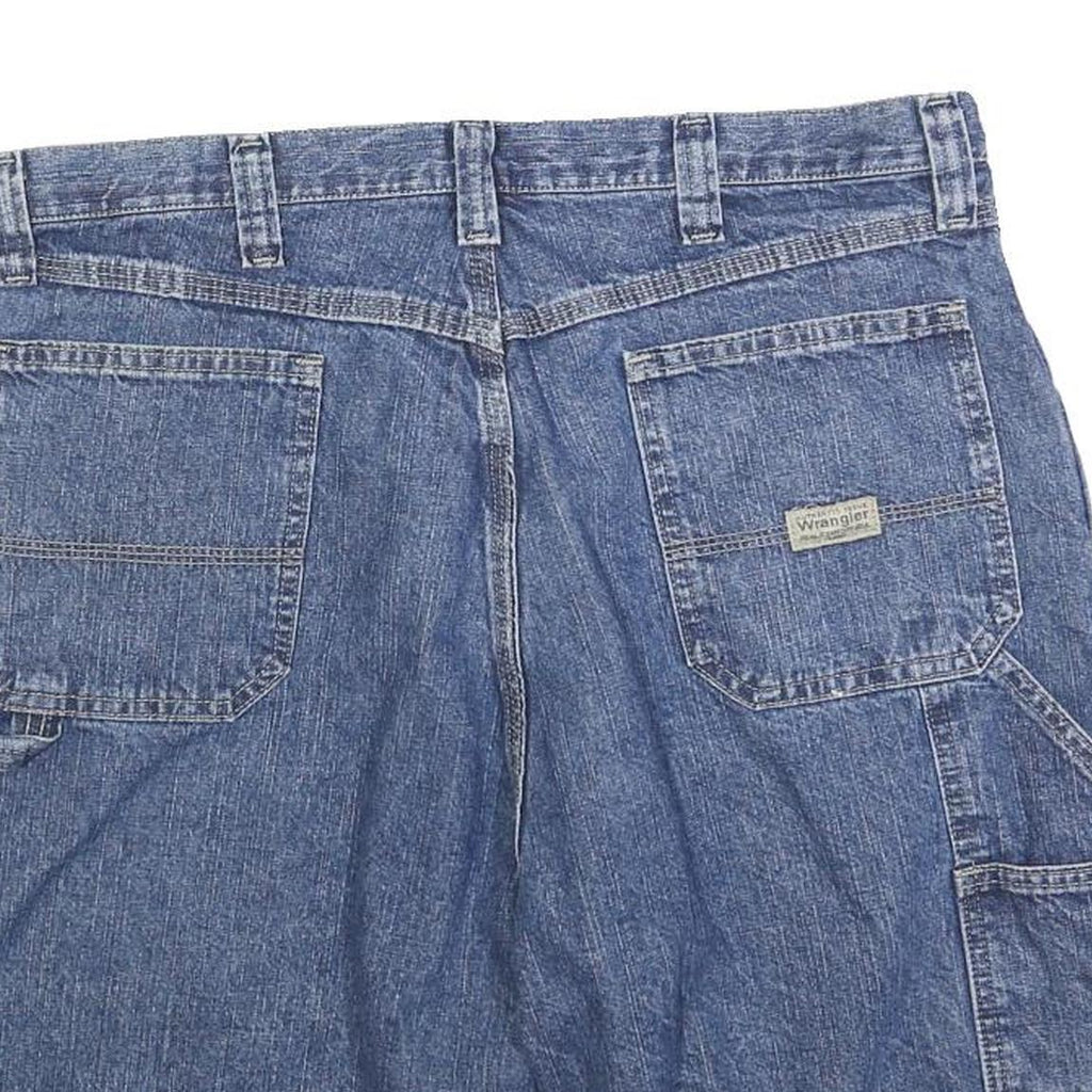 WRANGLER Mens Denim Blue Casual Shorts L W36 Comfortable Cotton Blend