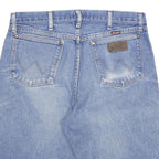 WRANGLER Mens Blue Denim Casual Shorts XL W34 Relaxed Fit Cotton Blend