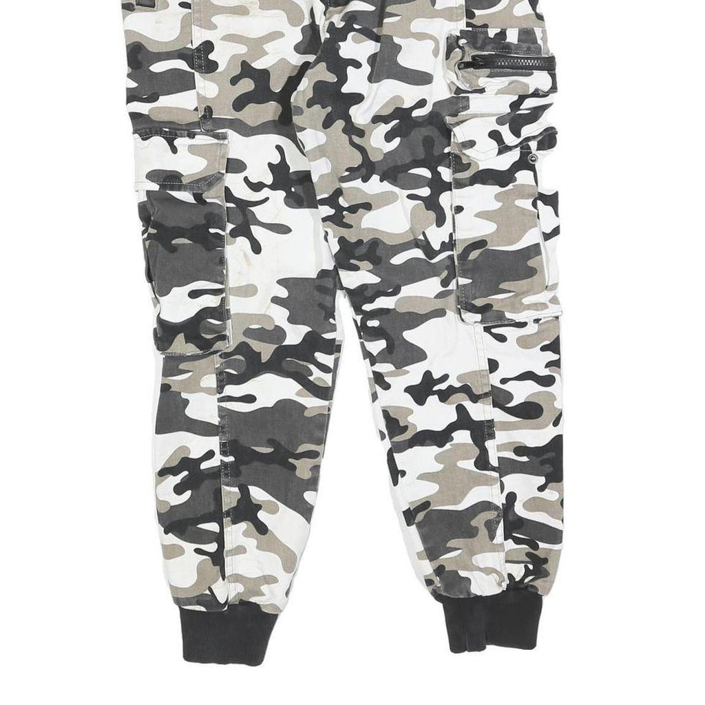 CLOCKHOUSE Mens Cotton Blend White & Grey Camouflage Regular Fit Cargo Trousers