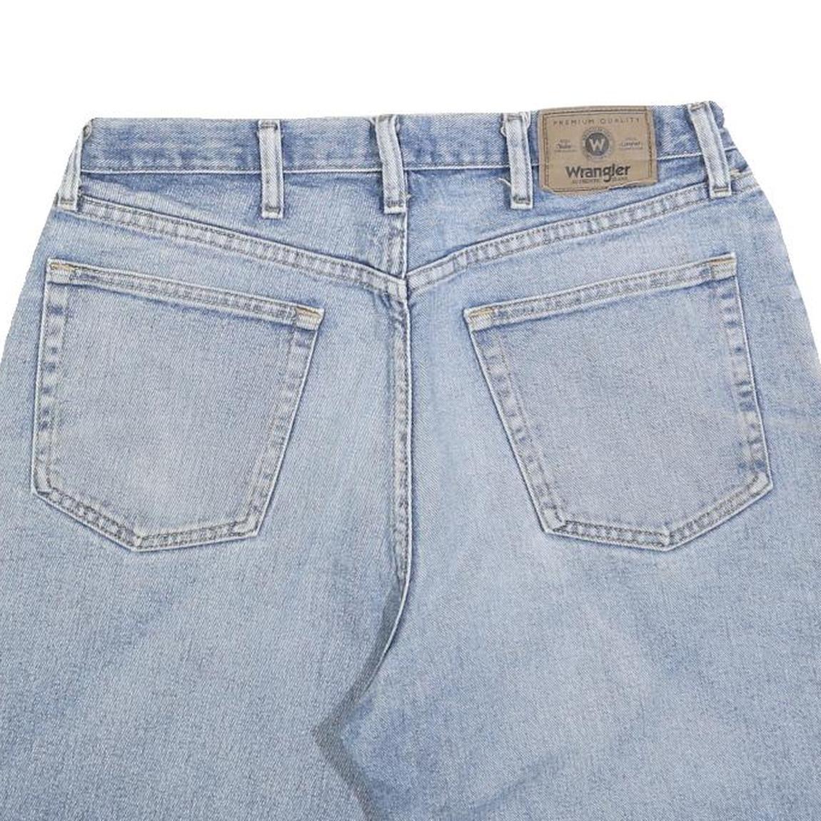 WRANGLER Mens Denim Blue Casual Shorts L W34 Relaxed Fit Classic Style