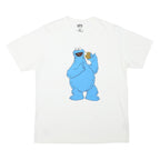 UT Mens White Blue Cookie Monster Graphic T-Shirt L Short Sleeve Crew Neck Fun