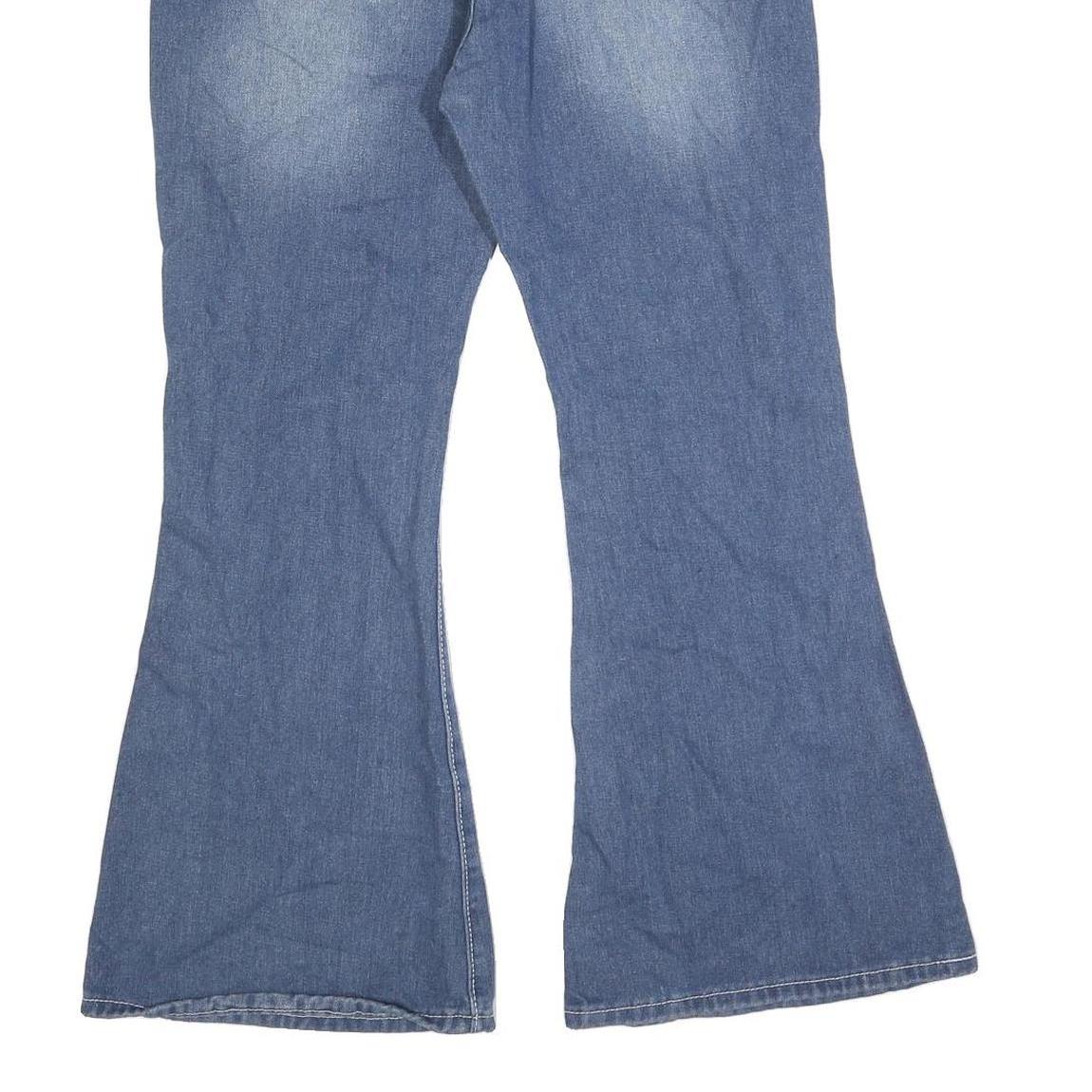 Womens Relaxed Flared Denim Light Blue Cotton Blend Jeans W30 L28 Pockets Zip