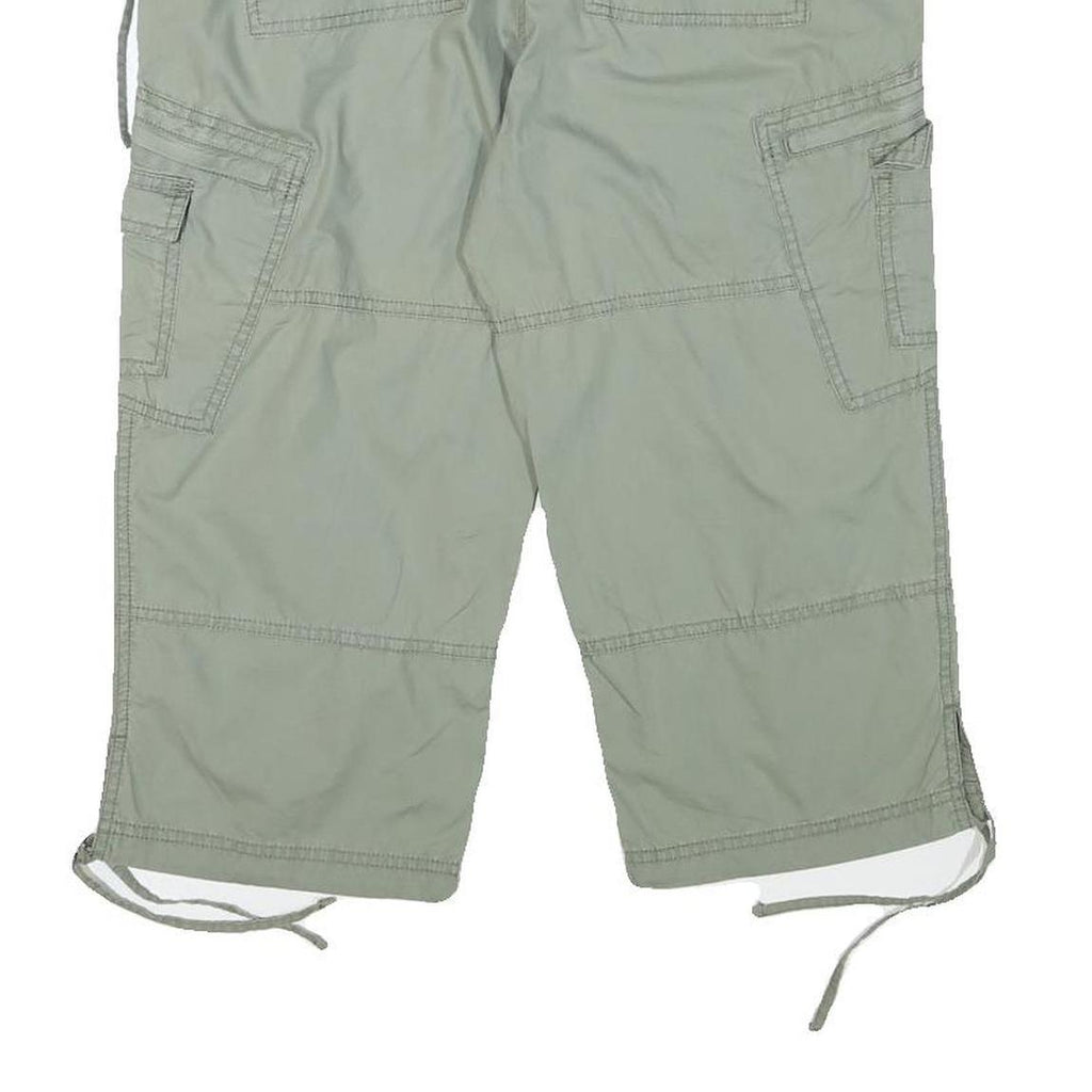 FADED GLORY Womens Shorts Green Casual Cargo L W30 Cotton Blend Relaxed Fit